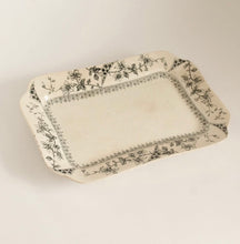 Load image into Gallery viewer, Antique Dale Hall Hanging Platter

