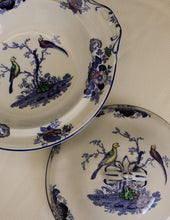 Load image into Gallery viewer, English Oriental Birds Covered Dish
