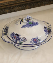 Load image into Gallery viewer, English Oriental Birds Covered Dish

