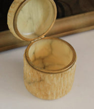Load image into Gallery viewer, Vintage Yellow Alabaster Jar
