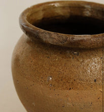 Load image into Gallery viewer, Antique Glazed Pots
