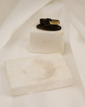 Load image into Gallery viewer, Vintage Alabaster Lighter &amp; Tray Set
